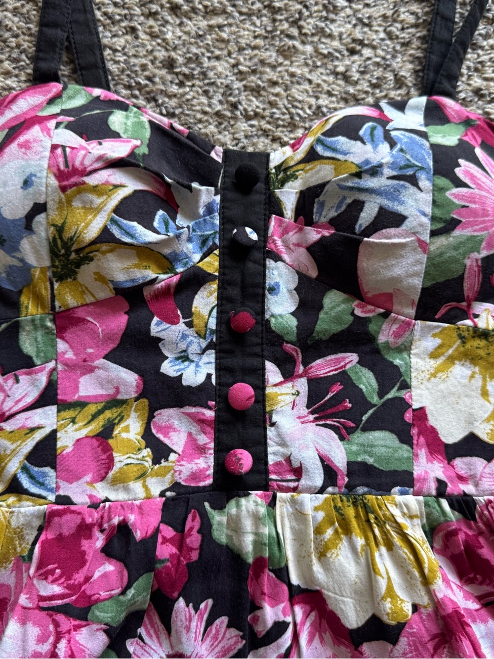 Forever 21 Mini Floral Flowers Sun Dress Pink Black Size Small - Picture 2 of 7
